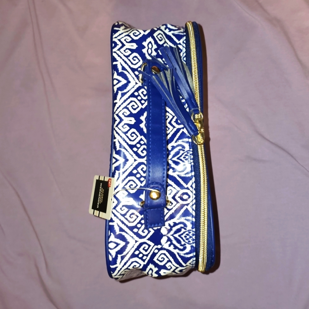 4 Piece Travel Toiletry Organization Bags. - Picture 7 of 8